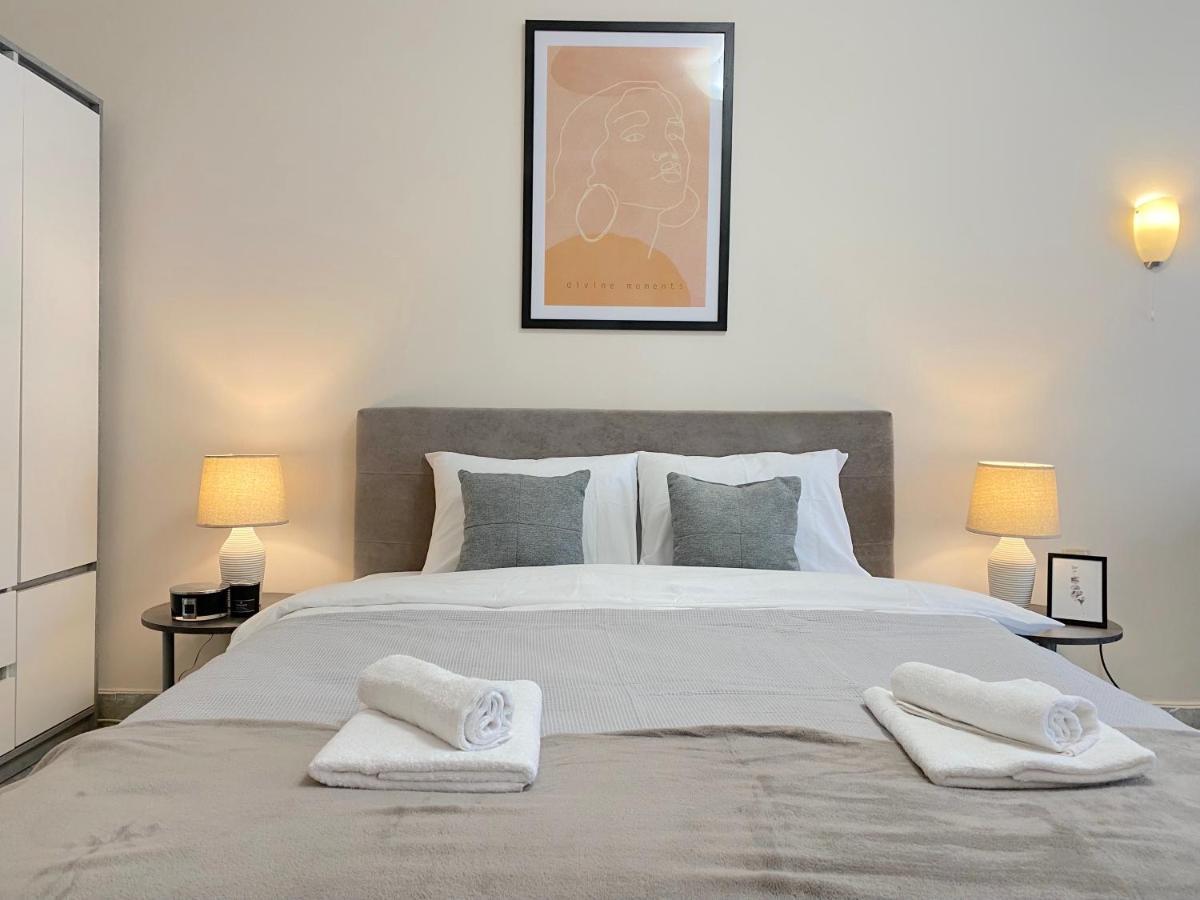 Top City Centre 1Br Apartment For 4 Guests & Fast Wifi โซเฟีย ภายนอก รูปภาพ