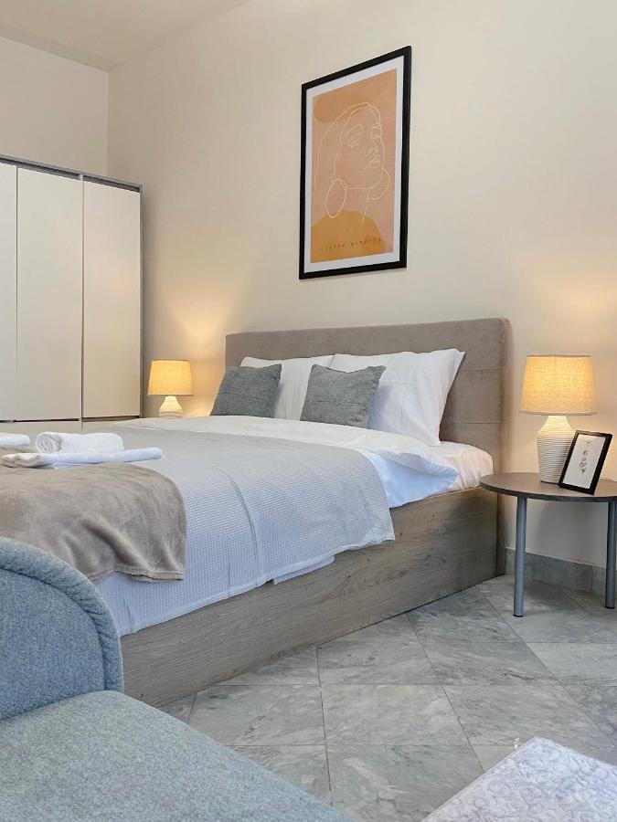 Top City Centre 1Br Apartment For 4 Guests & Fast Wifi โซเฟีย ภายนอก รูปภาพ